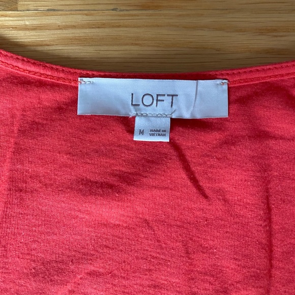 ❣️ LOFT Boxy Ruffle Top - Picture 2 of 3